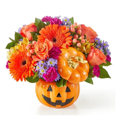 Trick or Treat Your Table: Fall Centerpieces Perfect for Halloween Parties
