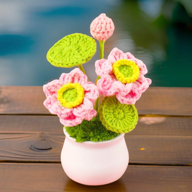 Crochet Lotus Pot