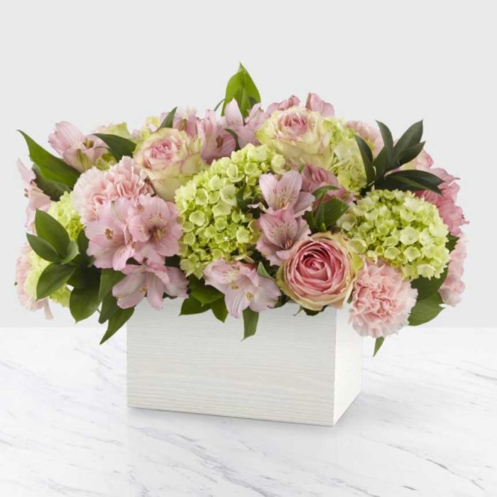 Sweet Charm Bouquet Premium