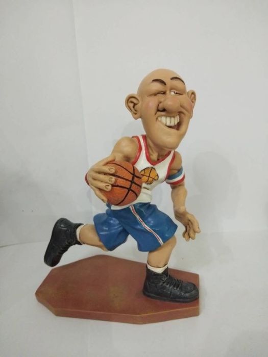 Warren Stratford Figurine- Basketball Player 